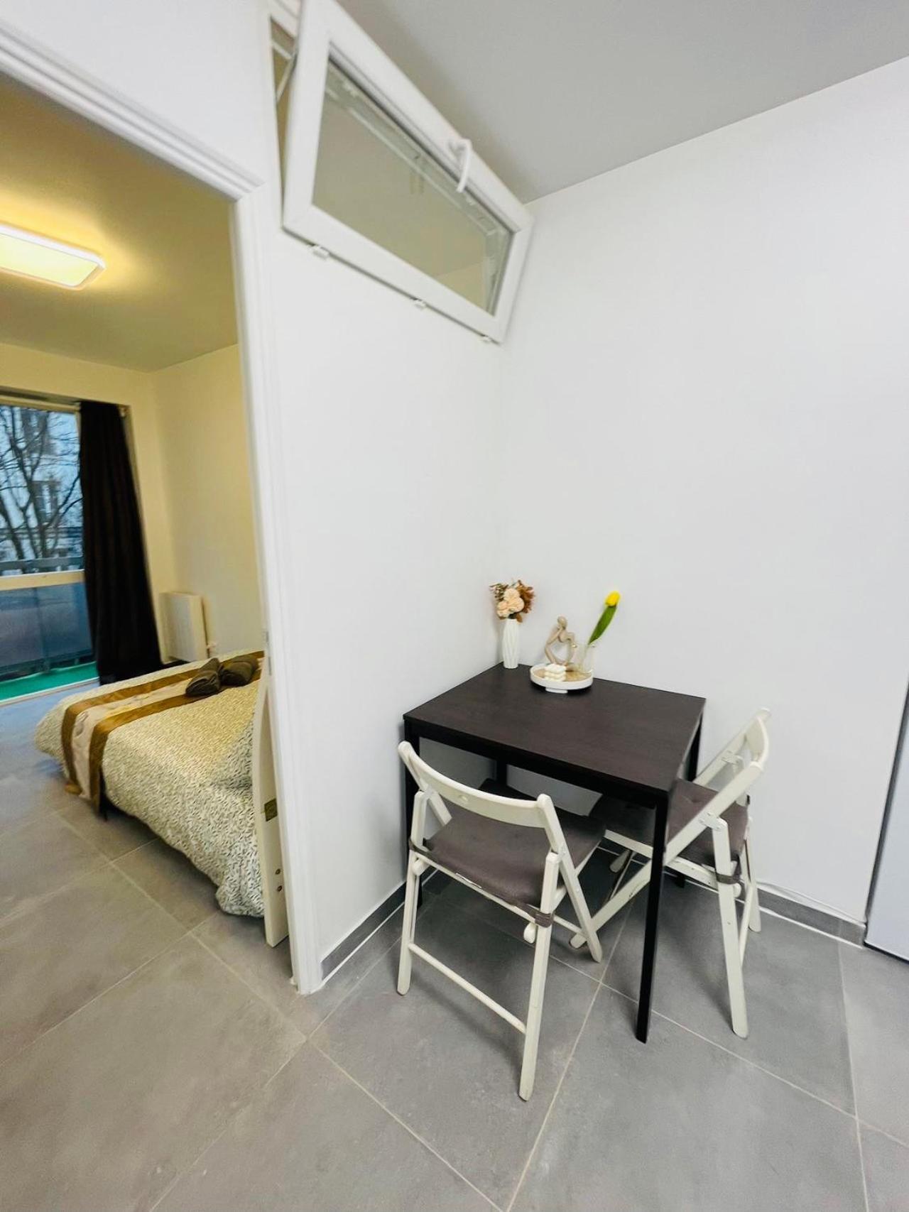 Dream Dwell Paris-Two Bedrooms Apart Near Gare Du Nord Экстерьер фото
